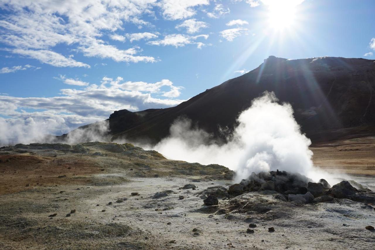 Slow Travel Myvatn - Þufa - Private Homestay Екстериор снимка